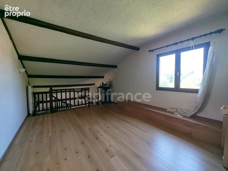 Maison à vendre 7 pièces LEOGNAN (33) - Garage - Piscine - 5 chambres - 2 SdB - photo 12