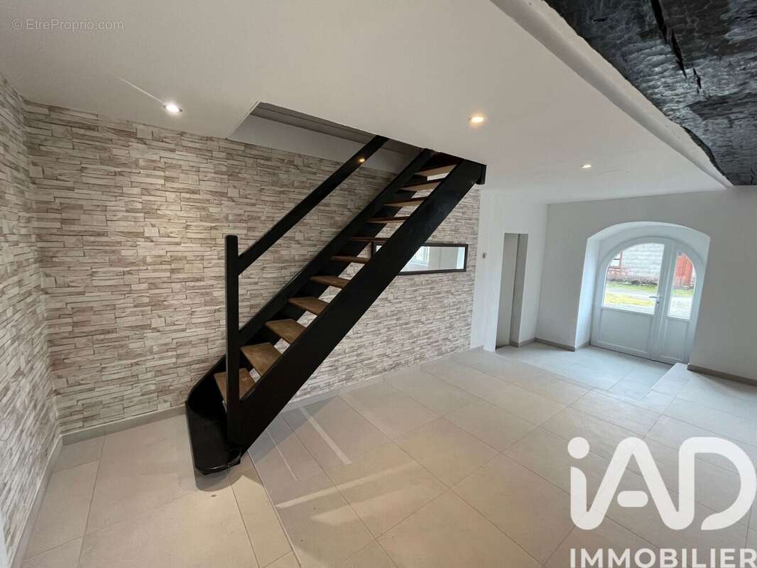Photo 5 - Maison à SAINT-MARC-LE-BLANC