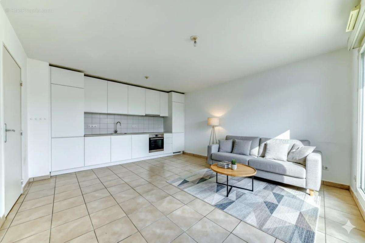 Appartement à LYON-8E