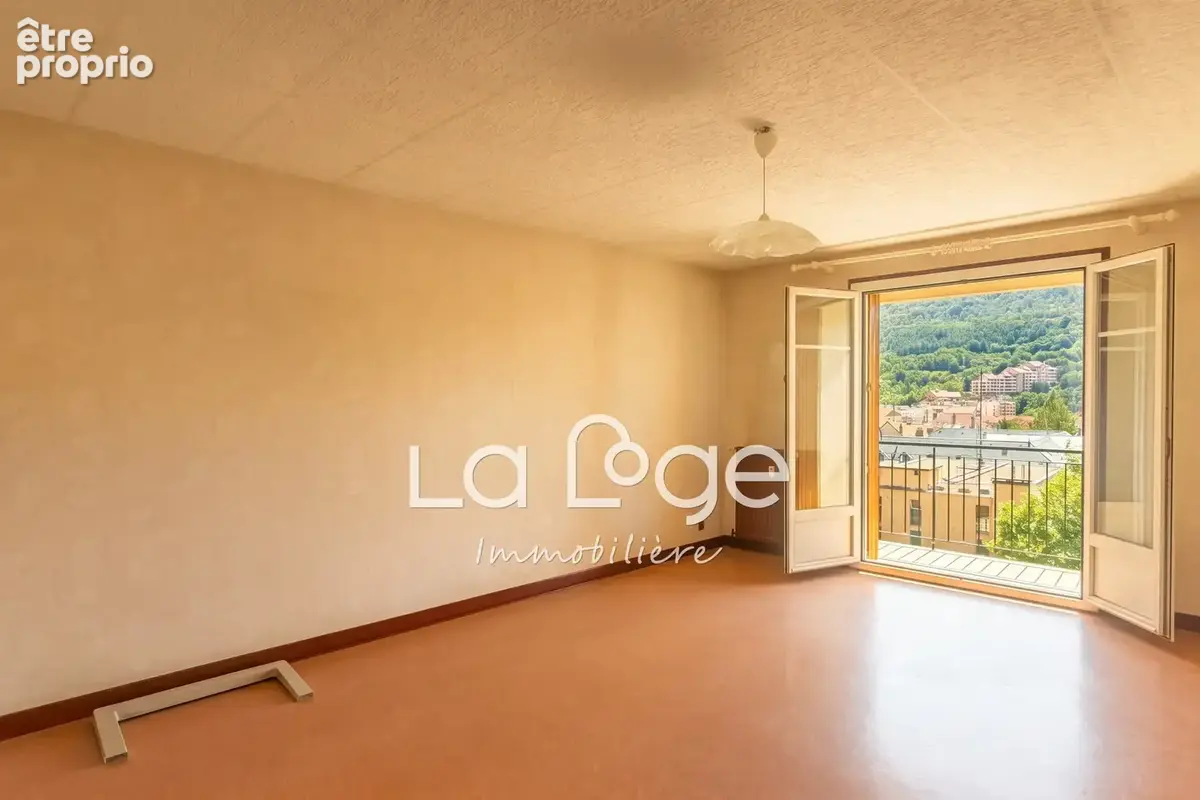 Appartement 1 pièce 37 m² à vendre à Gap (05000) - photo 2