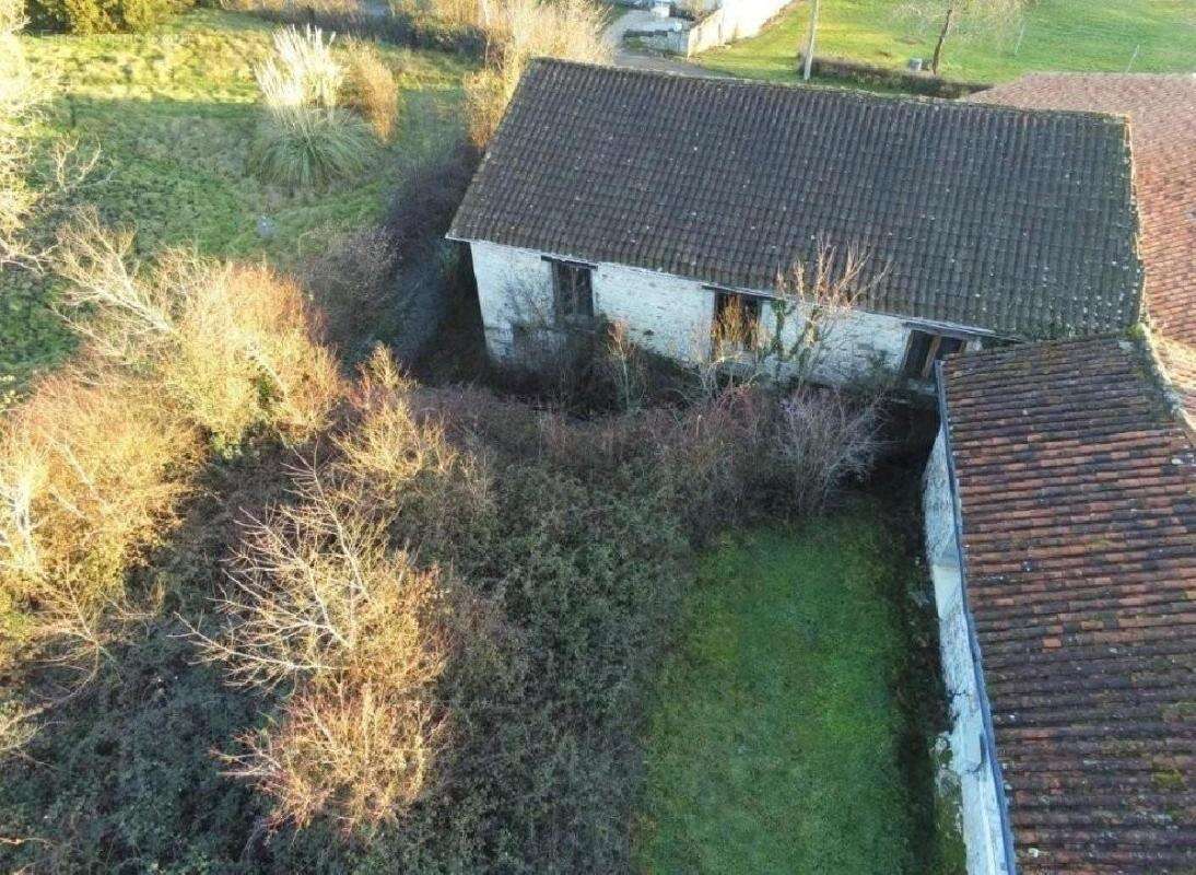 Maison à VERTEUIL-SUR-CHARENTE