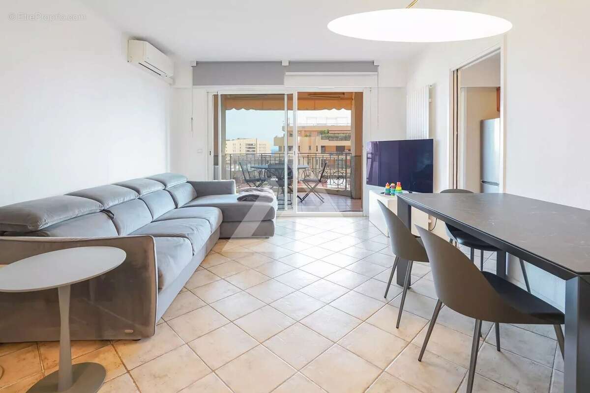 Appartement à BEAUSOLEIL