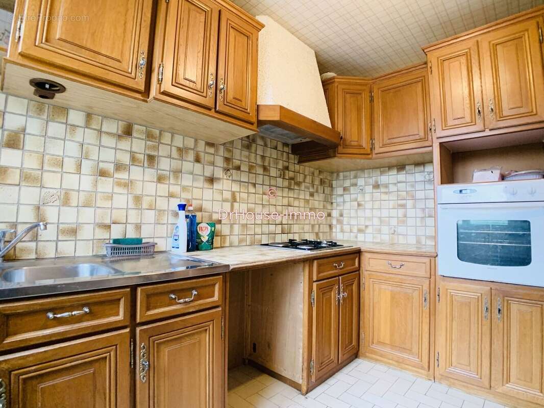 Maison à TREUZY-LEVELAY