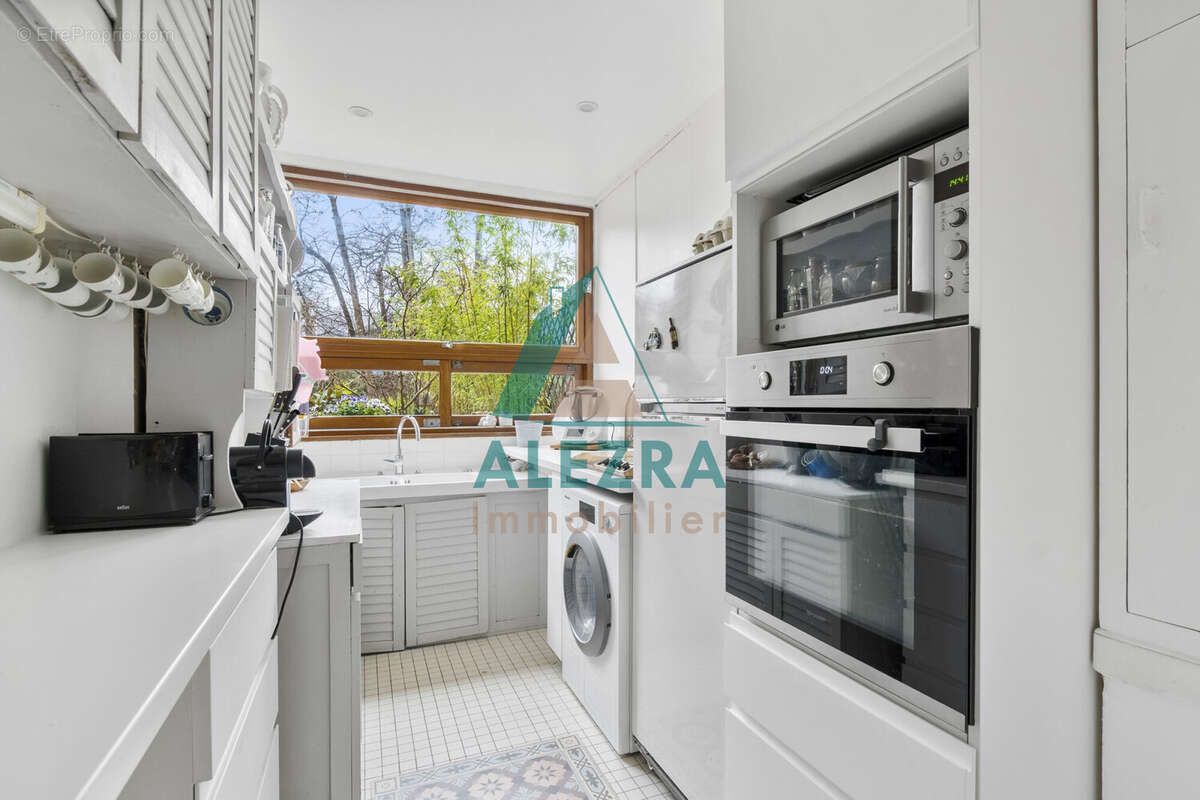 Appartement à LA CELLE-SAINT-CLOUD