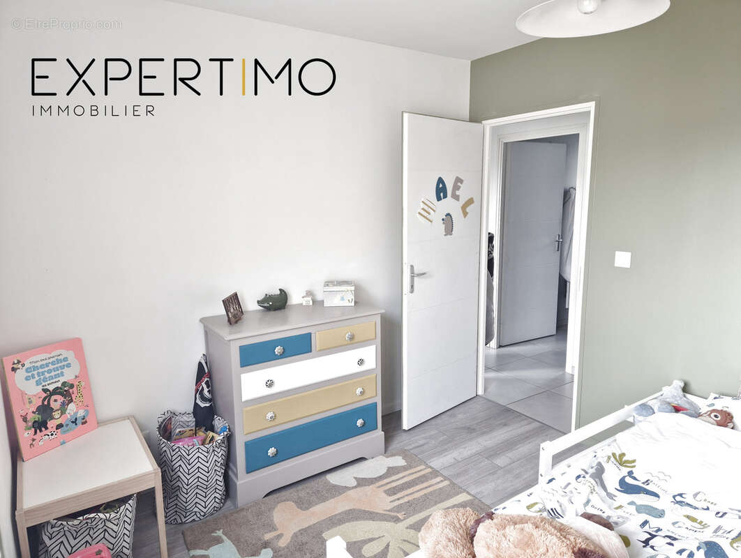 Maison à SAINT-JULIEN-L&#039;ARS