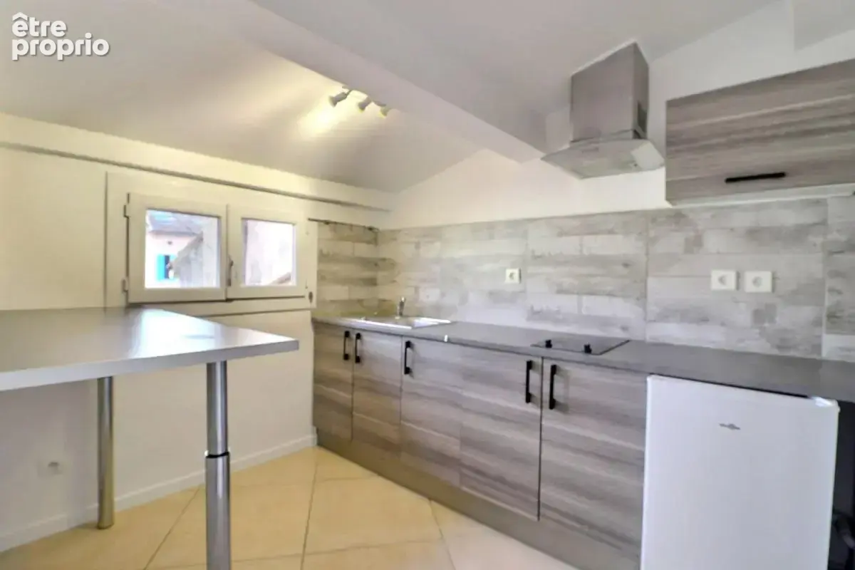 Studio rénové, lumineux et au calme ? Idéal premier achat ou investissement - photo 4