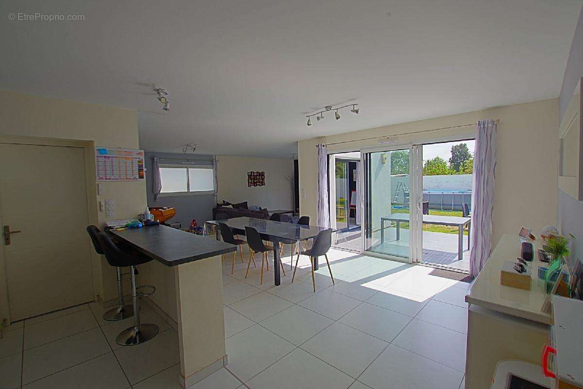 Maison à SAINTE-FOY