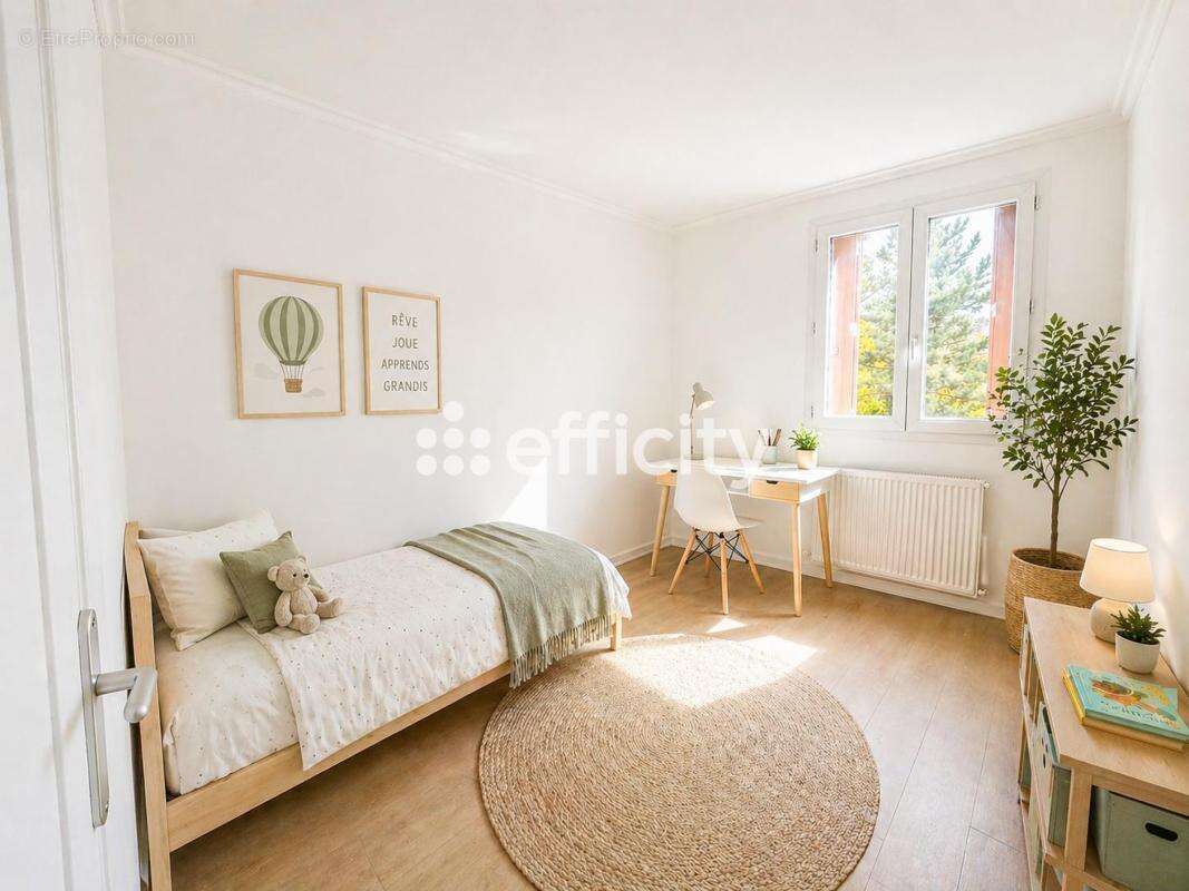 Appartement à LE BLANC-MESNIL