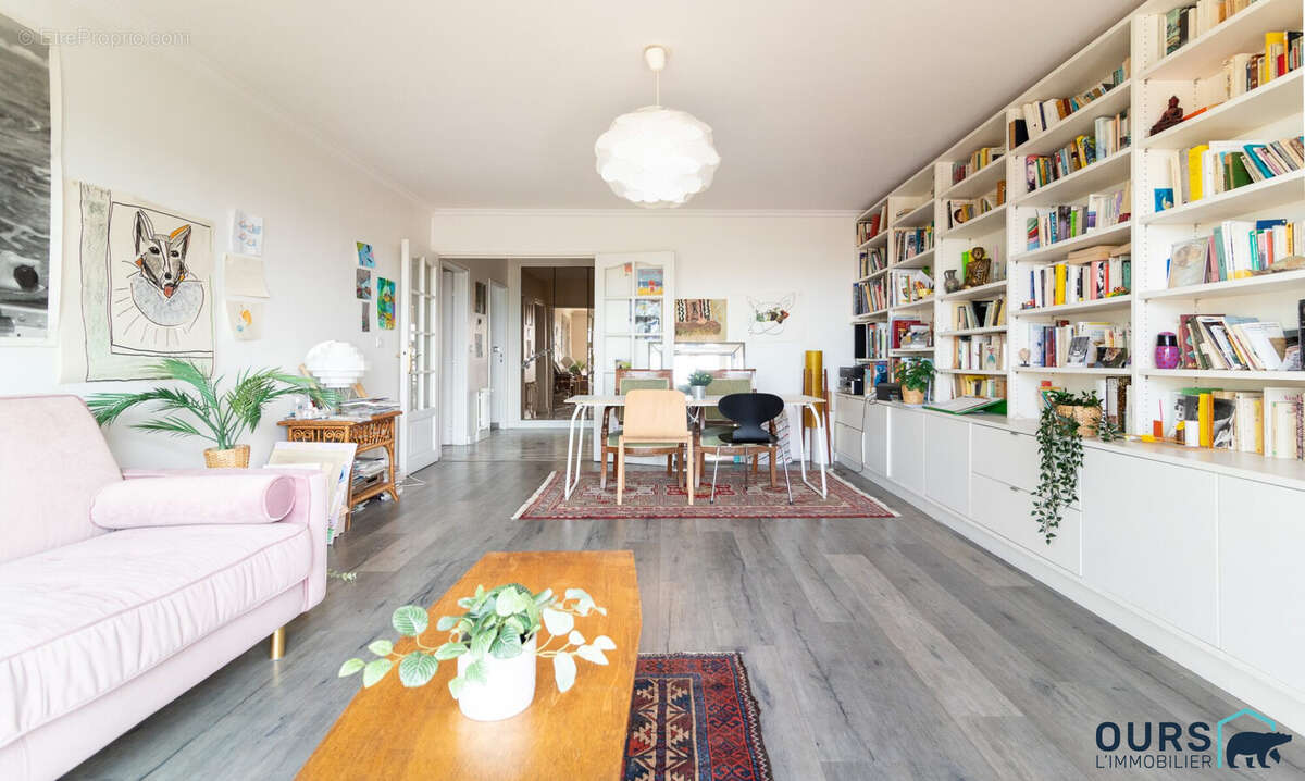 Appartement à SAINT-DENIS
