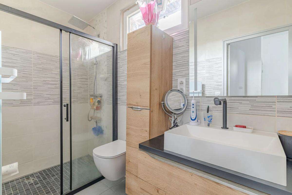 Maison à CHAMPIGNY-SUR-MARNE