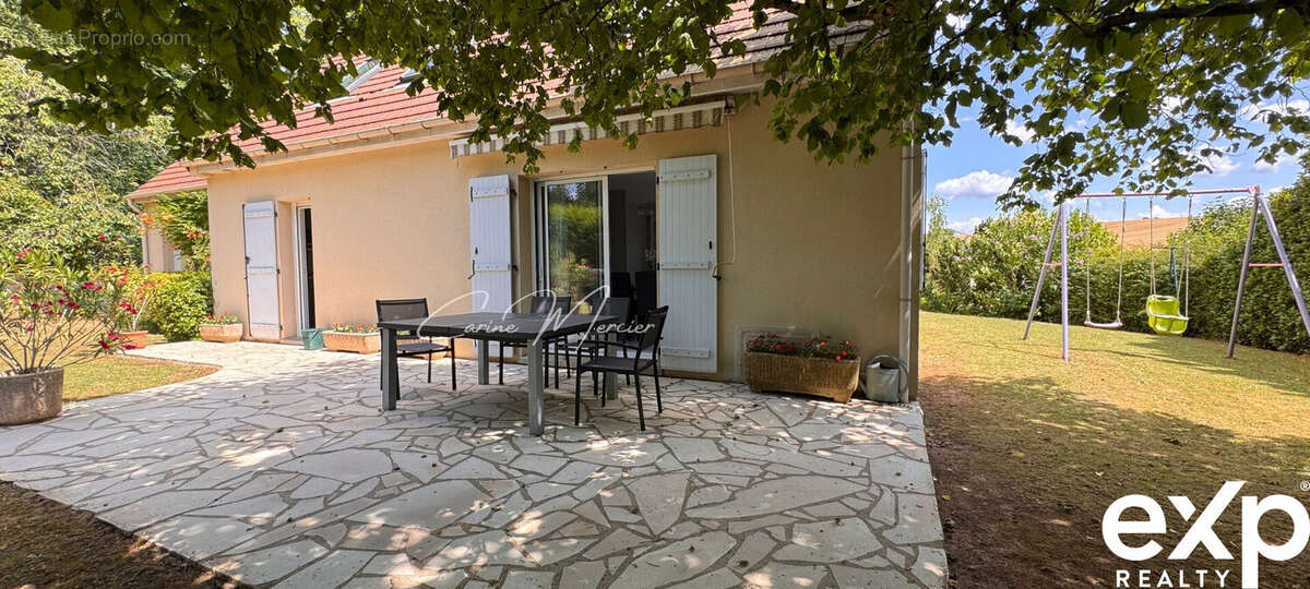 Maison 134 m² à Beynes  - photo 5