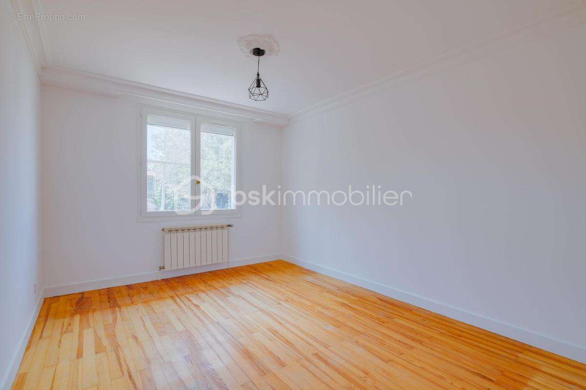 Appartement 3 chambres rénové avec jardin et garage - photo 5