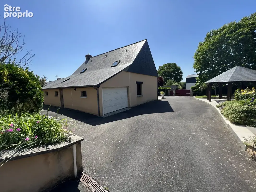 Maison 8 pièces 160 m² à vendre à Chateaugiron (35410) - photo 3