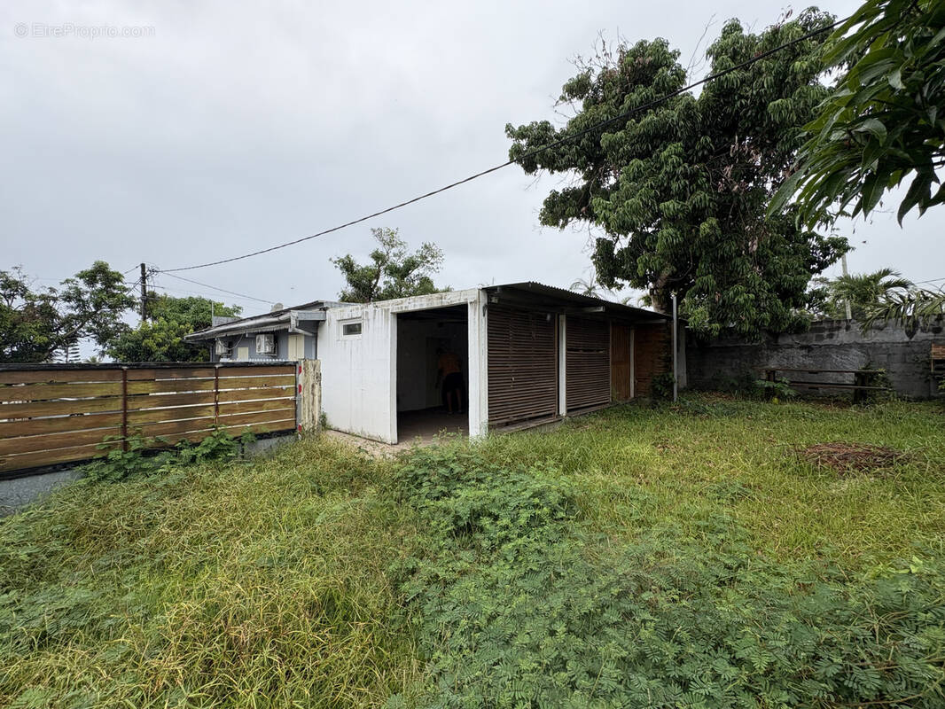 Maison à SAINT-BENOIT