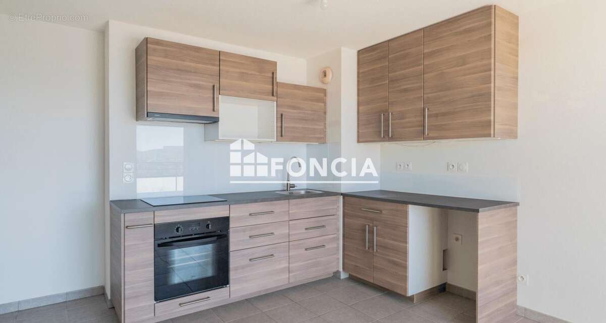Appartement à MARSEILLE-10E