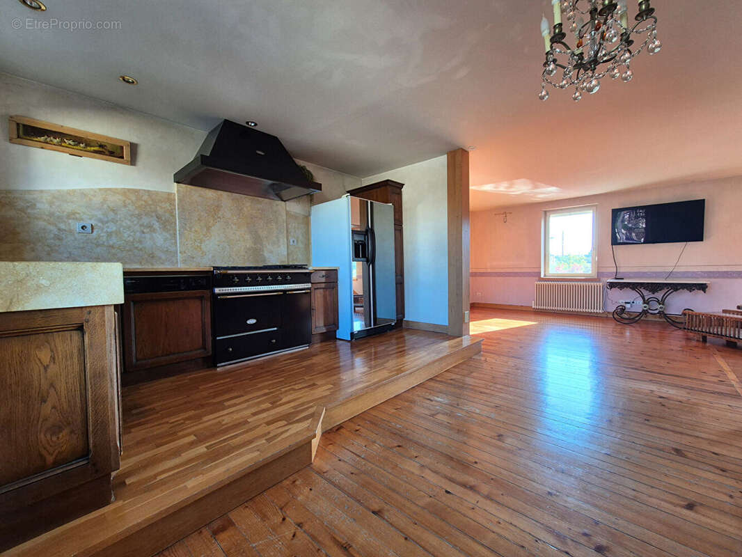 Maison à BOURG-EN-BRESSE