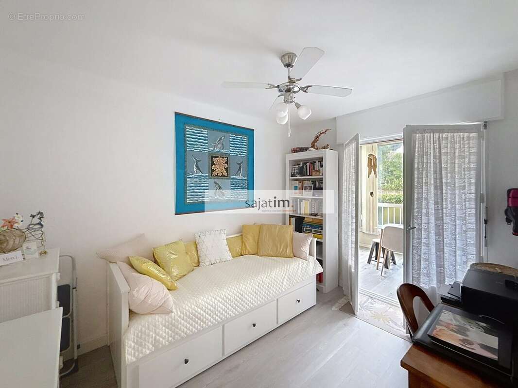 chambre 2 - Appartement à LA SEYNE-SUR-MER