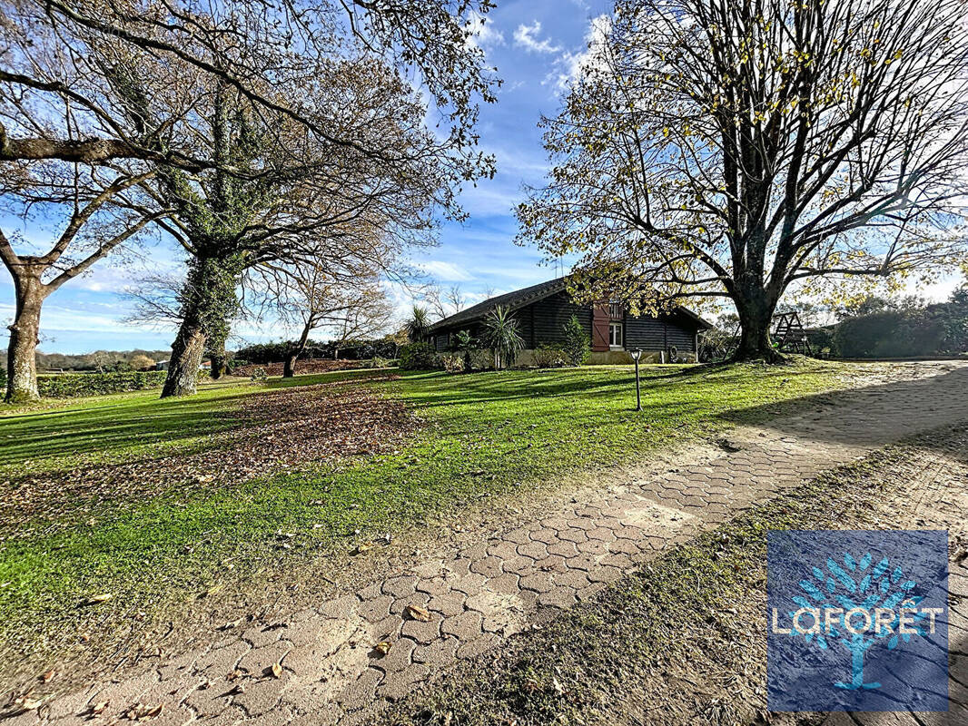 Maison à SAINT-GEOURS-DE-MAREMNE