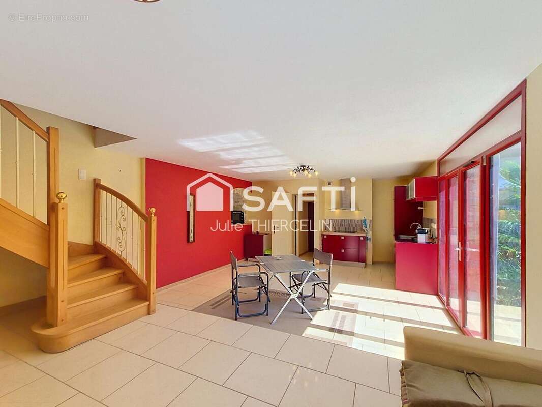 Maison 187 m² à Escrennes  - photo 3