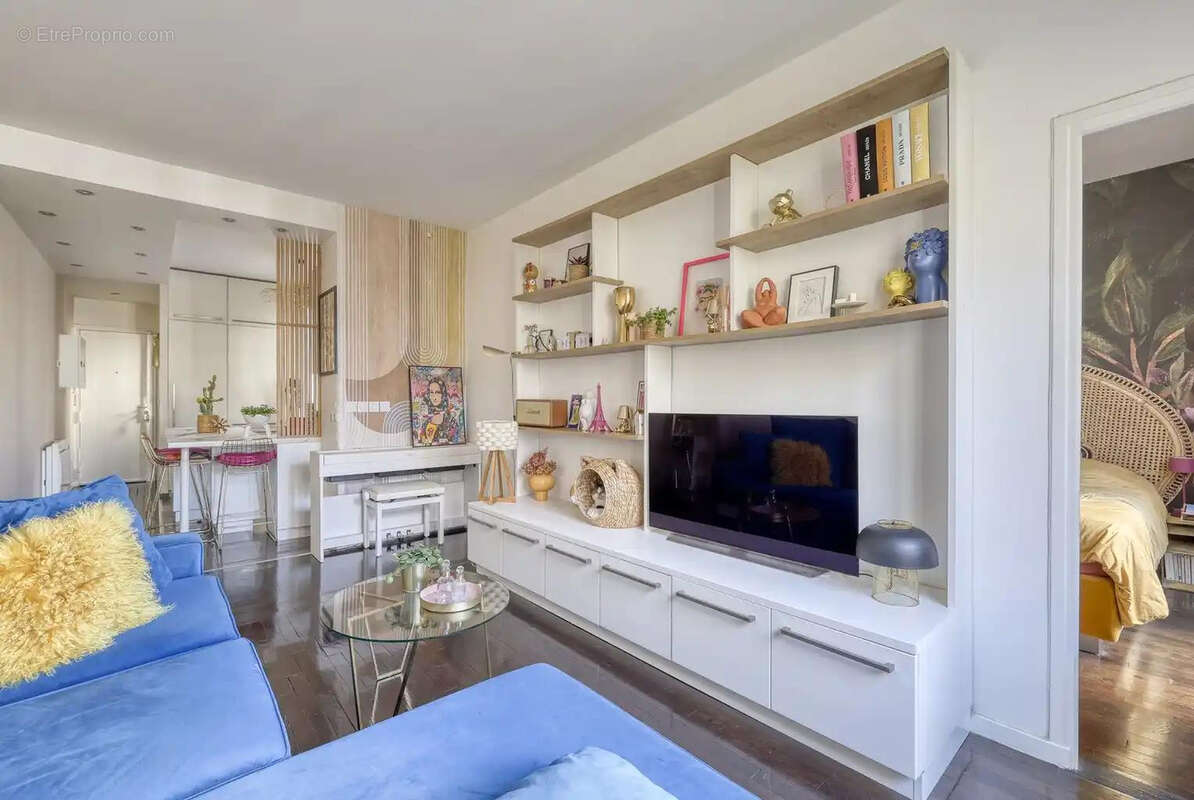 Appartement à SURESNES