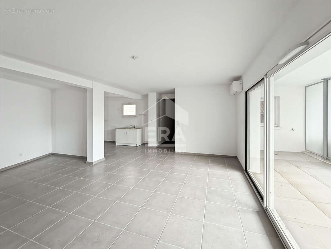 Appartement à CHATEAURENARD