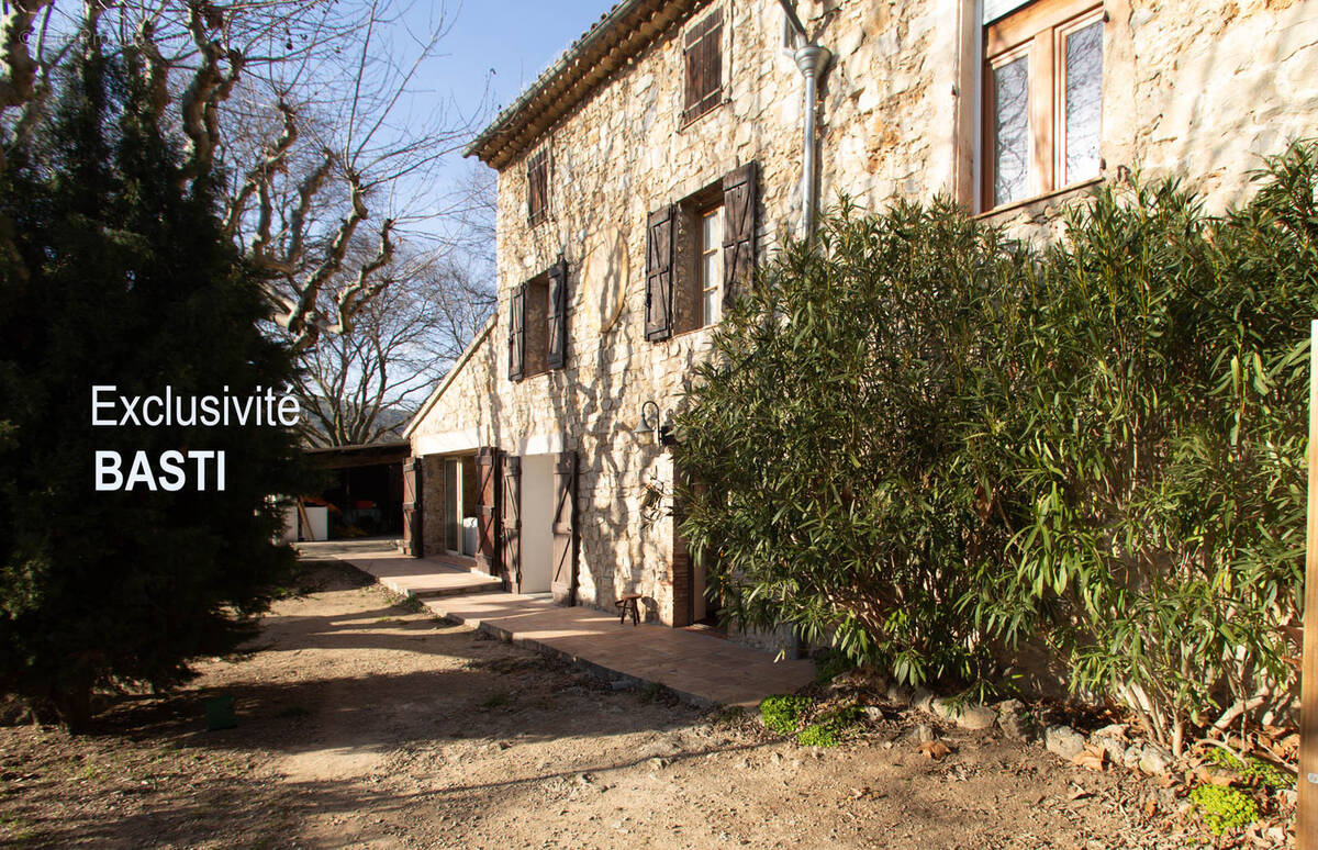 Maison à DRAGUIGNAN