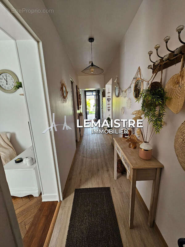 Maison à MONTIVILLIERS