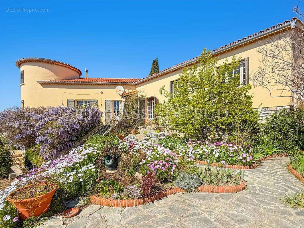 Maison à SIX-FOURS-LES-PLAGES