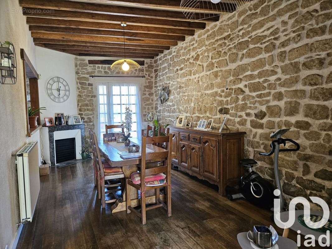 Photo 2 - Maison à SOUCY