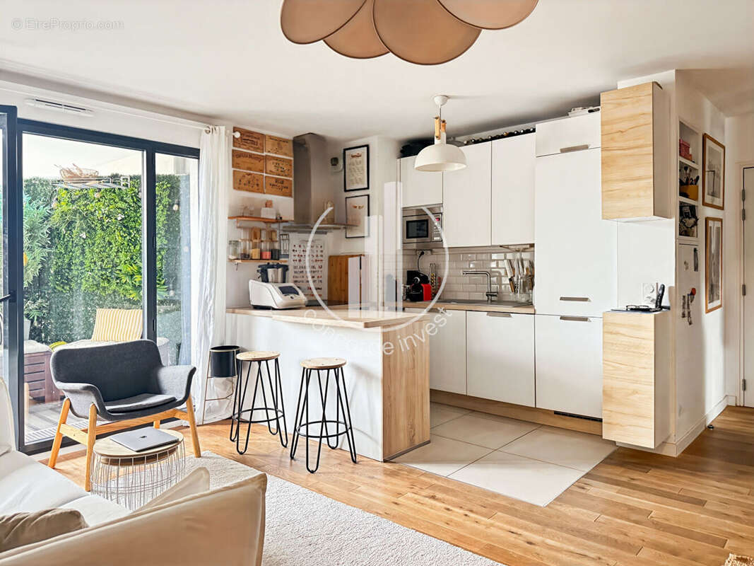 Appartement à BOIS-COLOMBES