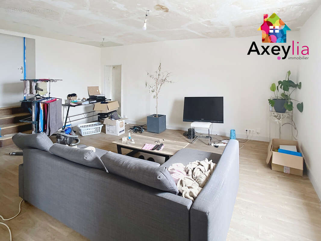 Appartement à CUINZIER