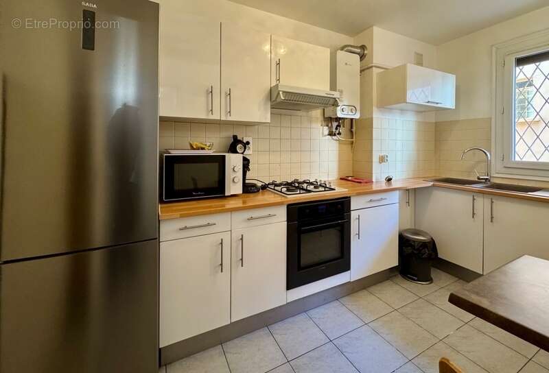 Appartement à VALLAURIS