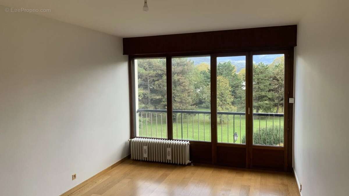 Appartement à ECHIROLLES