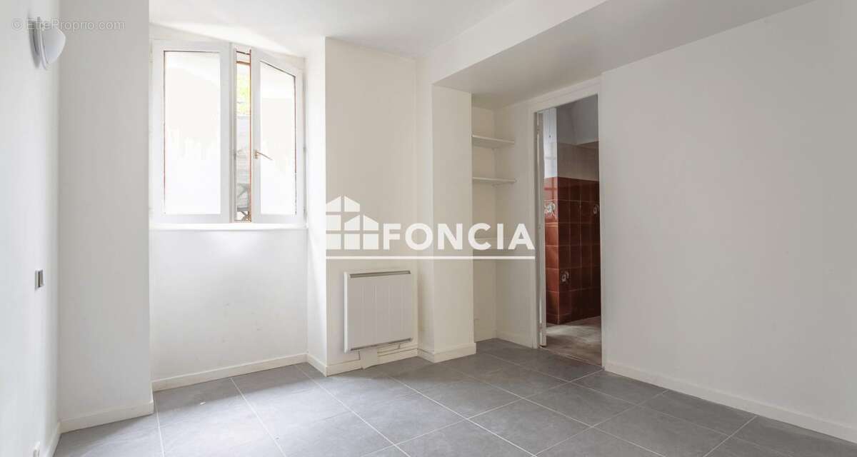 Appartement à BAGNEUX