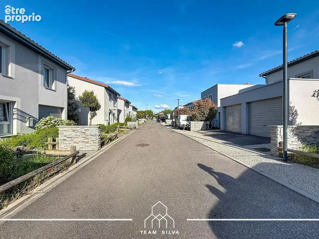 Maison 4 pièces 84 m² à vendre à Jonage (69330) - photo 2
