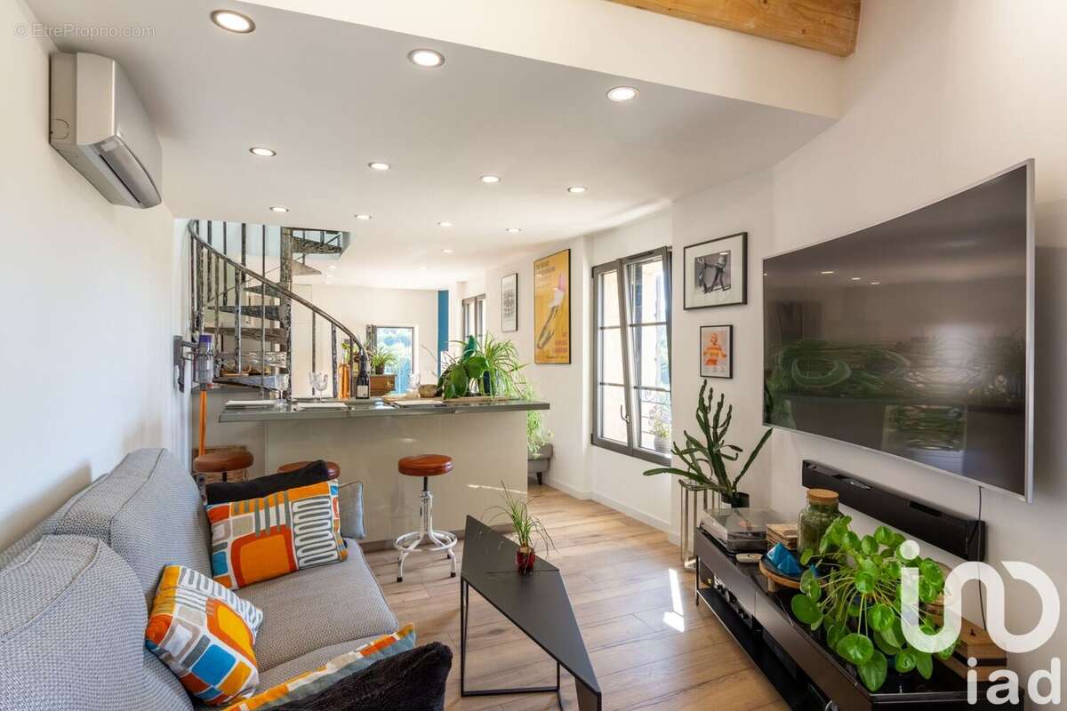 Photo 2 - Maison à JOUQUES