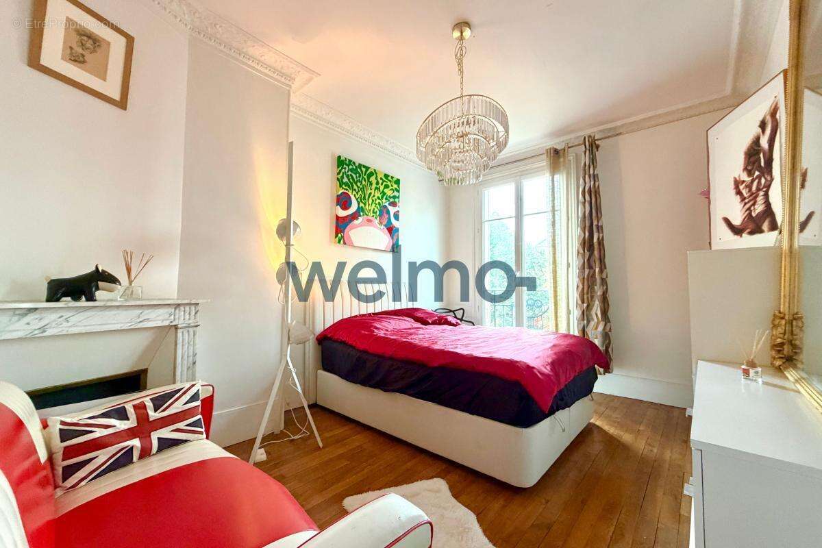 Appartement à PARIS-20E