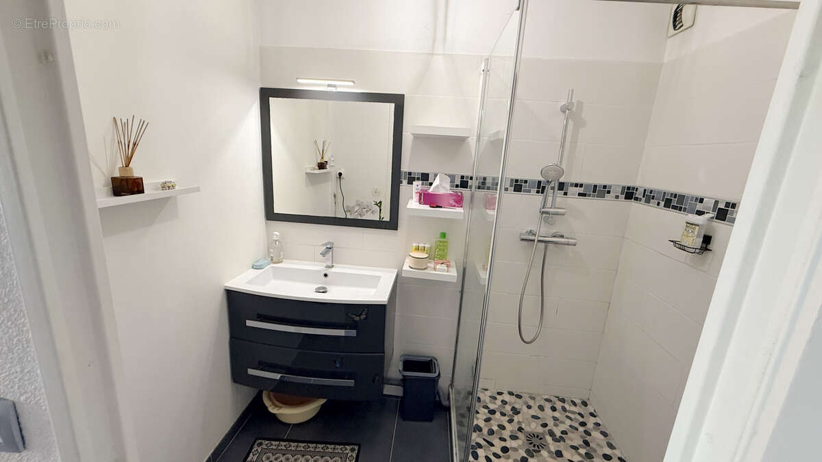 Appartement à CANDILLARGUES