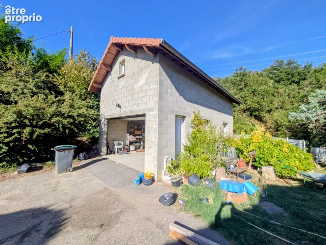 VILLA - SEPTEME - 8 pièces - 144 M² - photo 7