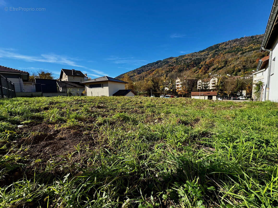 Terrain à ALLEVARD