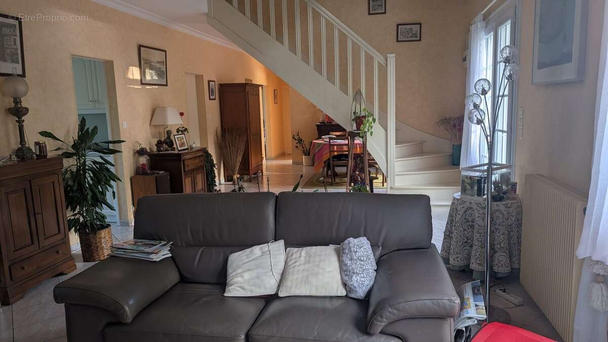 Maison à SAINT-MARTIN-DU-FOUILLOUX