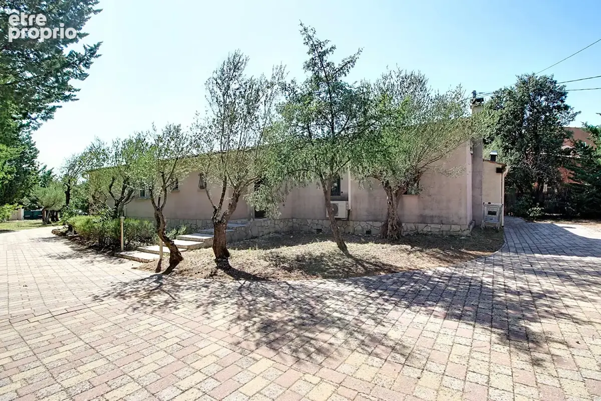 A VENDRE EN ECLUSIVITÉ Maison Sillans La Cascade 5 pièces 138 m2 - photo 22