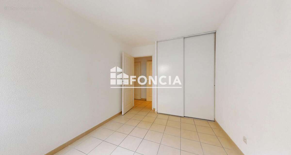 CANET PLAGE – T3 65 m² Rez-de-Jardin – Terrasse – Piscine – Parking Sécurisé – 200 m Plage - photo 9