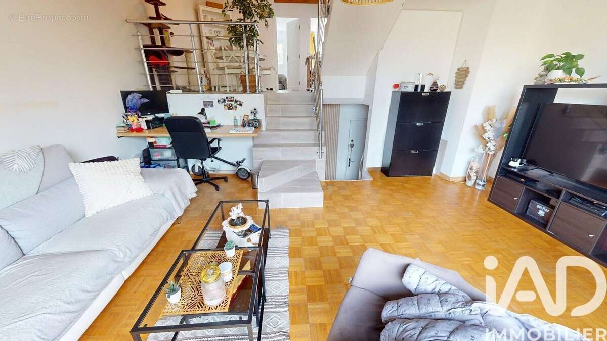 Photo 6 - Appartement à SAVIGNY-LE-TEMPLE