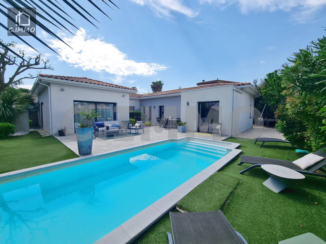 Maison à SERVIAN
