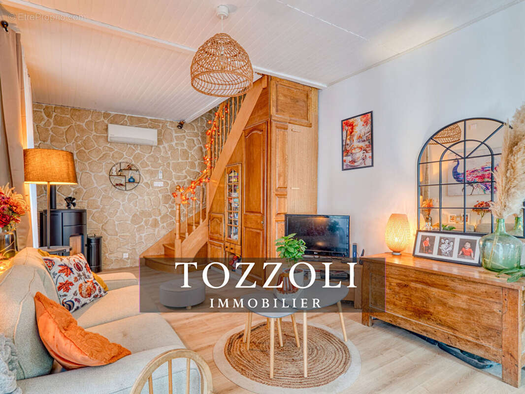 Maison à SAINT-QUENTIN-FALLAVIER