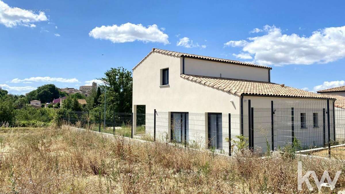 Maison à CORNEILHAN