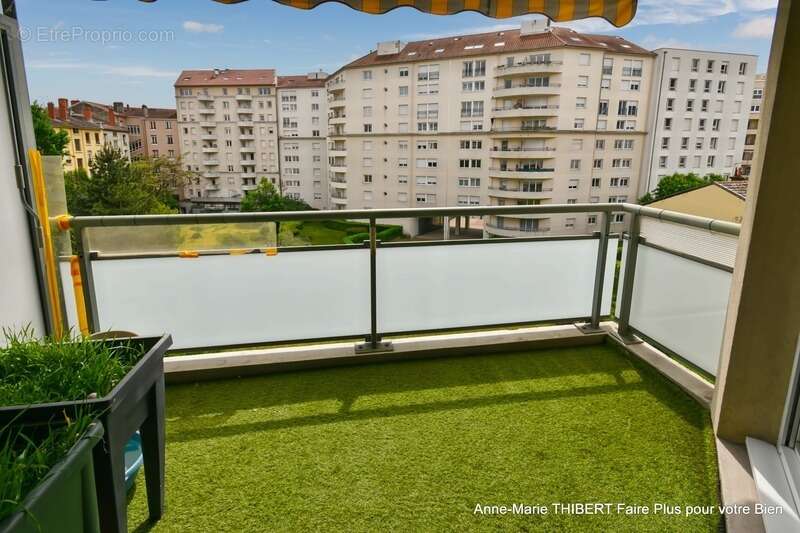 Appartement à VILLEURBANNE