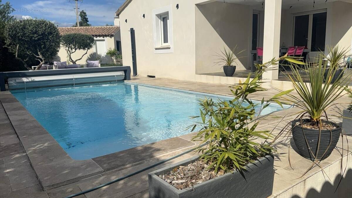 Maison à MOUSSAC