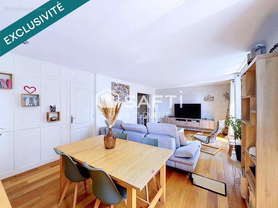Photo 1 - Appartement à LE PLESSIS-TREVISE